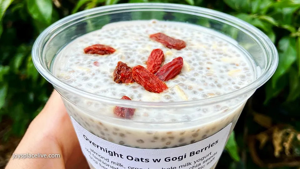 Joy's Place Live Vegetarian Restaurant Maui