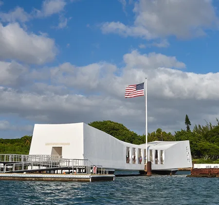 Pearl Harbor visitor guide — USS Arizona Memorial