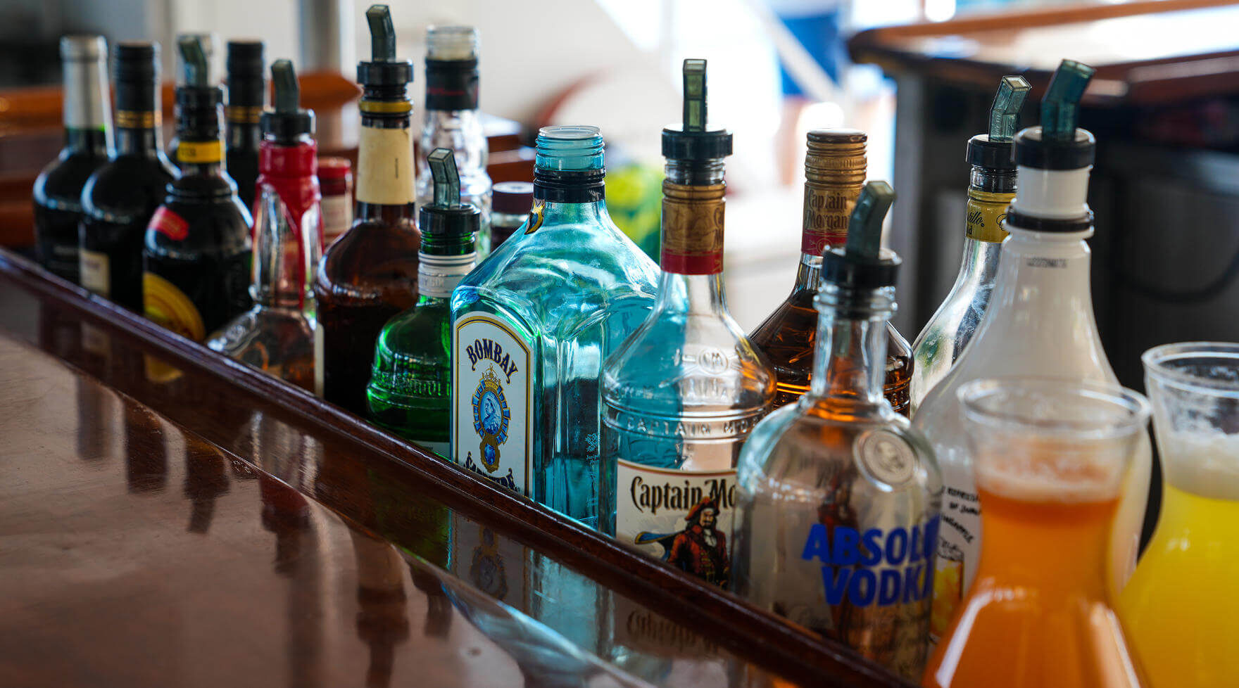 Fully Stocked Bar on a Pride of Maui Special Events Cruise