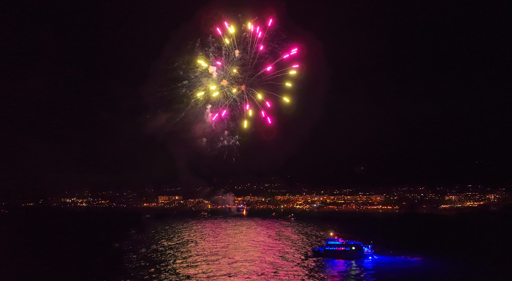 Pride of Maui 'Elua at 4th of July Fireworks Celebration